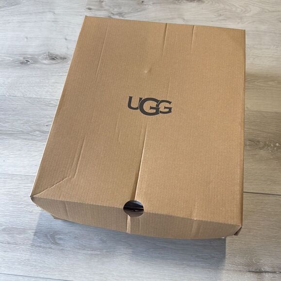 UGG Bailey Bow II Chestnut size 8 NWT in box - Picture 8 of 13